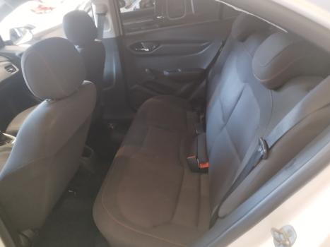 CHEVROLET Onix Hatch 1.4 4P FLEX LT, Foto 3