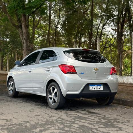 CHEVROLET Onix Hatch 1.4 4P FLEX LTZ, Foto 3