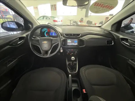 CHEVROLET Onix Hatch 1.4 4P FLEX LTZ, Foto 13