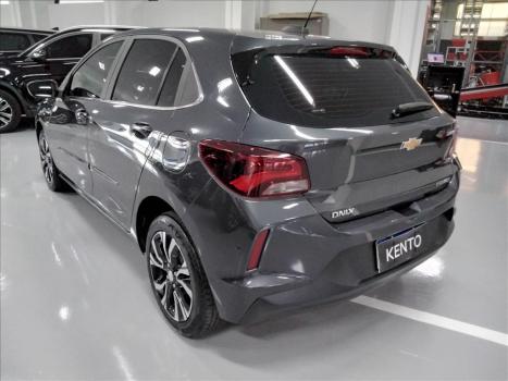 CHEVROLET Onix Hatch 1.0 12V 4P FLEX PREMIER TURBO AUTOMTICO, Foto 2