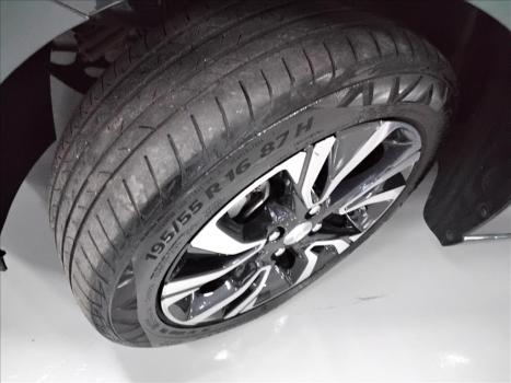 CHEVROLET Onix Hatch 1.0 12V 4P FLEX PREMIER TURBO AUTOMTICO, Foto 16