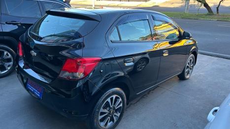 CHEVROLET Onix Hatch 1.4 4P FLEX LTZ, Foto 5