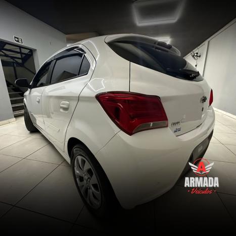 CHEVROLET Onix Hatch 1.4 4P FLEX LT, Foto 4
