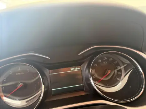 CHEVROLET Onix Hatch 1.0 12V 4P FLEX PREMIER TURBO AUTOM�TICO, Foto 13