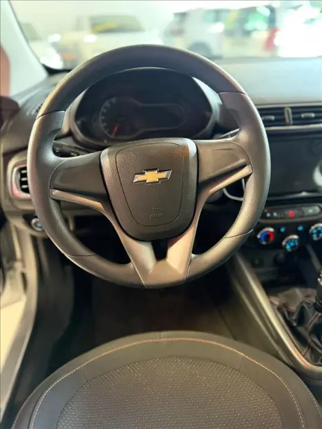 CHEVROLET Onix Hatch 1.4 4P FLEX LTZ, Foto 3