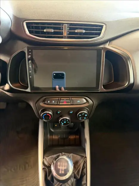 CHEVROLET Onix Hatch 1.4 4P FLEX LTZ, Foto 4