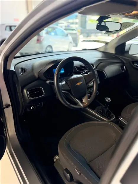 CHEVROLET Onix Hatch 1.4 4P FLEX LTZ, Foto 5