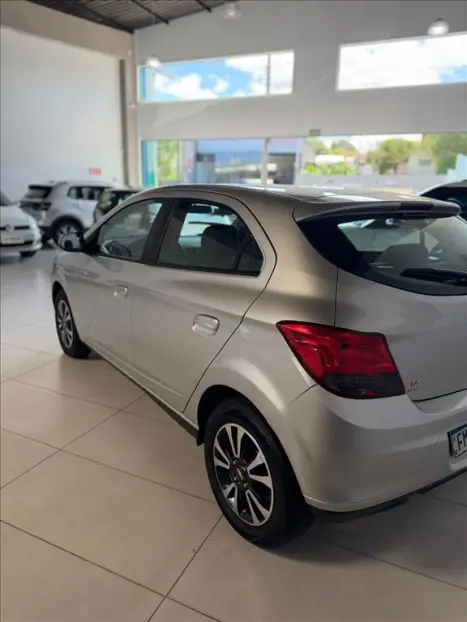 CHEVROLET Onix Hatch 1.4 4P FLEX LTZ, Foto 7