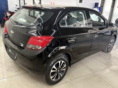 CHEVROLET Onix Hatch 1.4 4P FLEX LTZ, Foto 5 CHEVROLET Onix Hatch 1.4 4P FLEX LTZ, Foto 5