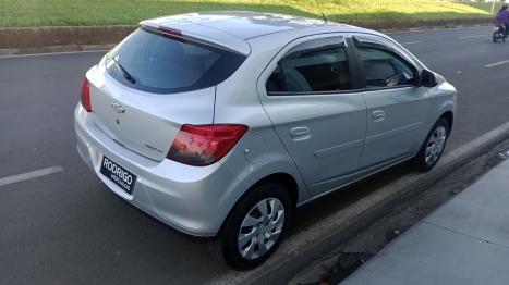 CHEVROLET Onix Hatch 1.4 4P FLEX LT AUTOMTICO, Foto 6