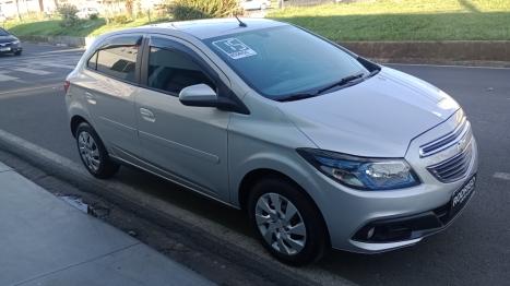 CHEVROLET Onix Hatch 1.4 4P FLEX LT AUTOMTICO, Foto 2