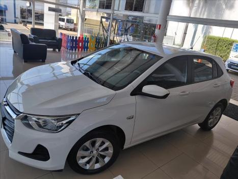 CHEVROLET Onix Hatch 1.0 4P FLEX LT, Foto 3 CHEVROLET Onix Hatch 1.0 4P FLEX LT, Foto 3