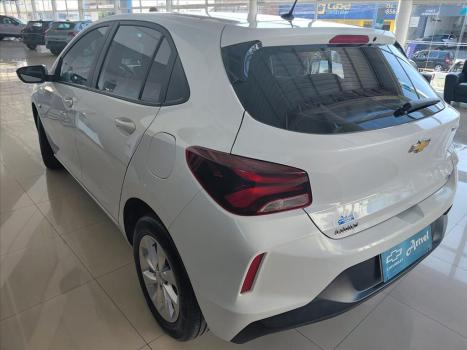 CHEVROLET Onix Hatch 1.0 4P FLEX LT, Foto 5 CHEVROLET Onix Hatch 1.0 4P FLEX LT, Foto 5