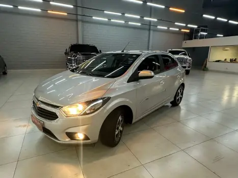 CHEVROLET Onix Hatch 1.4 4P FLEX LTZ AUTOMÁTICO, Foto 16 CHEVROLET Onix Hatch 1.4 4P FLEX LTZ AUTOMÁTICO, Foto 16