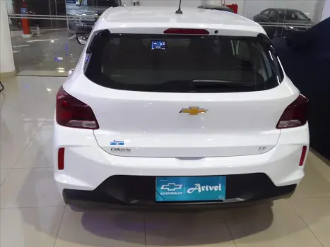 CHEVROLET Onix Hatch 1.0 4P FLEX LT, Foto 4