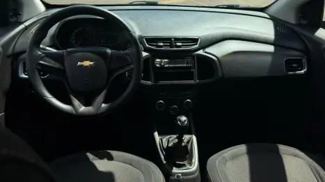 CHEVROLET Onix Hatch 1.4 4P FLEX LT, Foto 9