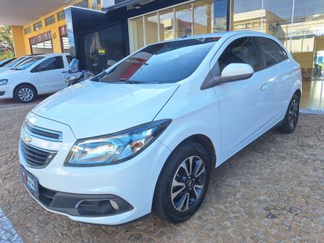 CHEVROLET Onix Hatch 1.4 4P FLEX LTZ, Foto 4