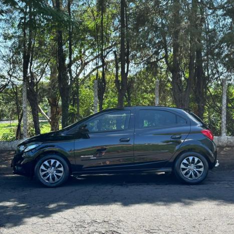 CHEVROLET Onix Hatch 1.4 4P FLEX ADVANTAGE AUTOMTICO, Foto 2