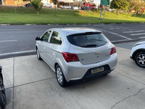 CHEVROLET Onix Hatch 1.0 4P FLEX LT, Foto 2