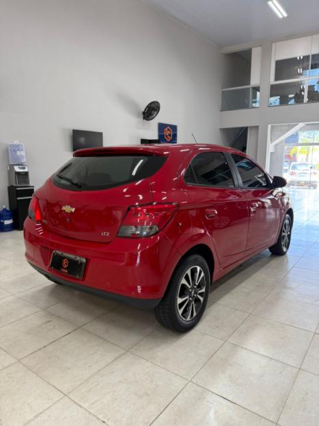 CHEVROLET Onix Hatch 1.4 4P FLEX LTZ, Foto 5