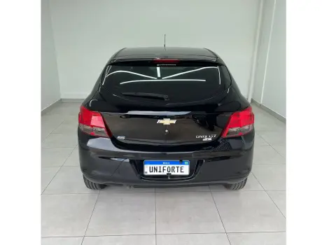 CHEVROLET Onix Hatch , Foto 5
