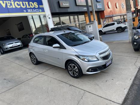 CHEVROLET Onix Hatch 1.4 4P FLEX LTZ, Foto 3