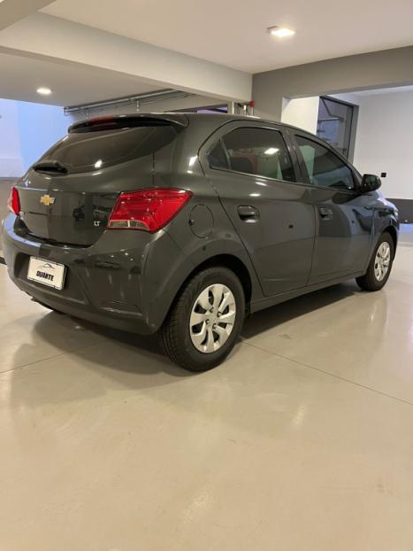 CHEVROLET Onix Hatch 1.0 12V 4P FLEX LT, Foto 4