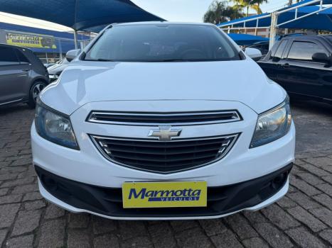CHEVROLET Onix Hatch 1.4 4P FLEX LT, Foto 2
