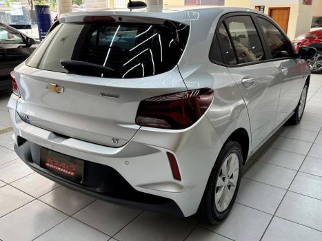 CHEVROLET Onix Hatch , Foto 6