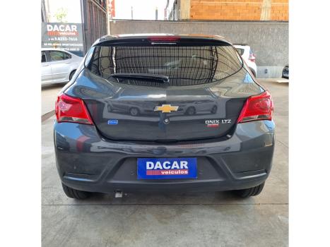 CHEVROLET Onix Hatch 1.4 4P FLEX LTZ AUTOMTICO, Foto 4