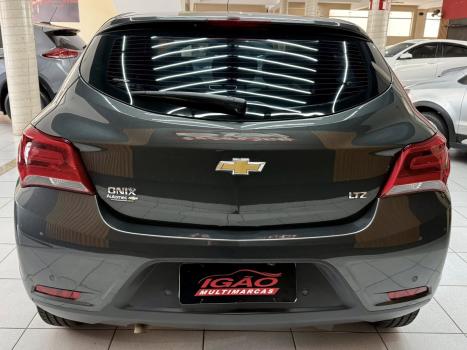 CHEVROLET Onix Hatch 1.4 4P FLEX LTZ AUTOM�TICO, Foto 7