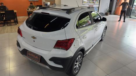 CHEVROLET Onix Hatch , Foto 6