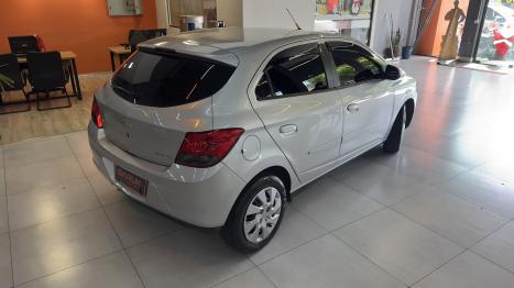 CHEVROLET Onix Hatch 1.4 4P FLEX LT, Foto 7