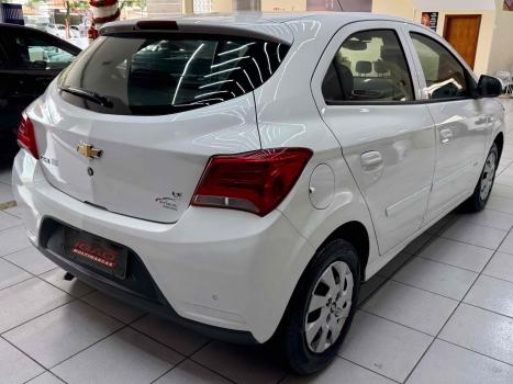 CHEVROLET Onix Hatch 1.0 4P FLEX LT, Foto 6