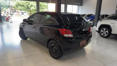 CHEVROLET Onix Hatch 1.0 12V 4P FLEX LT, Foto 2