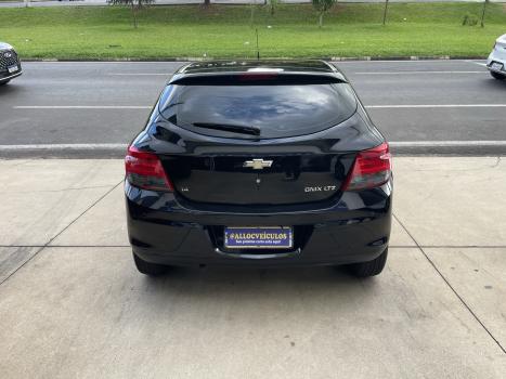 CHEVROLET Onix Hatch 1.4 4P FLEX LTZ, Foto 4