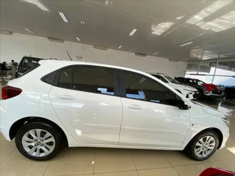 CHEVROLET Onix Hatch 1.0 4P FLEX LT, Foto 4