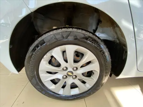 CHEVROLET Onix Hatch 1.0 4P FLEX LT, Foto 14