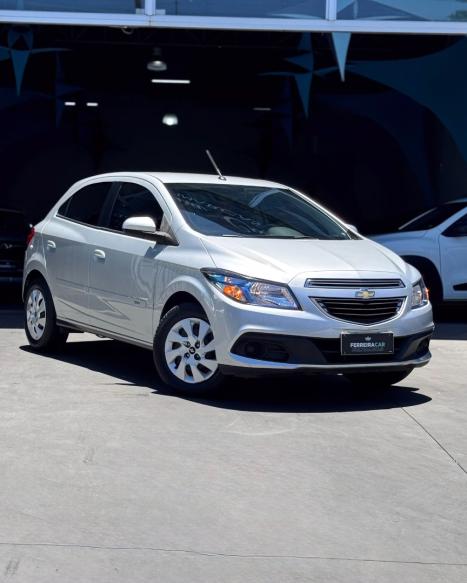 CHEVROLET Onix Hatch 1.4 4P FLEX LT, Foto 1