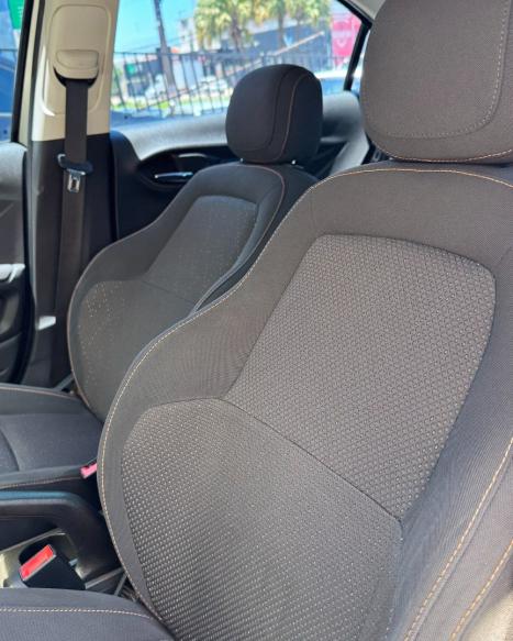 CHEVROLET Onix Hatch 1.4 4P FLEX LT, Foto 8