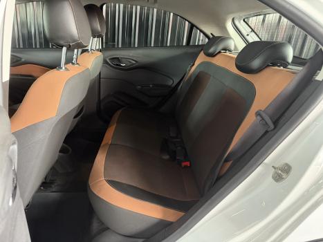 CHEVROLET Onix Hatch 1.4 4P FLEX ACTIV AUTOM�TICO, Foto 10