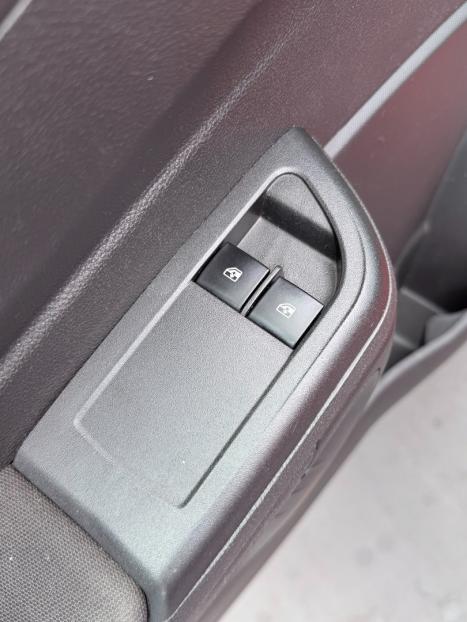 CHEVROLET Onix Hatch 1.4 4P FLEX LT, Foto 9