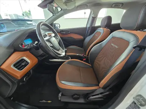 CHEVROLET Onix Hatch 1.4 4P FLEX ACTIV, Foto 7