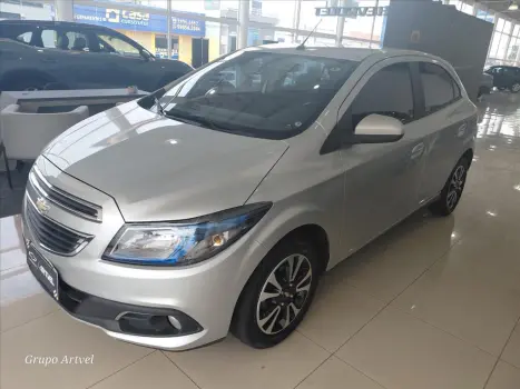 CHEVROLET Onix Hatch 1.4 4P FLEX LTZ AUTOM�TICO, Foto 3