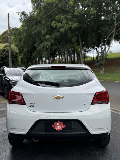 CHEVROLET Onix Hatch 1.0 12V 4P FLEX LT, Foto 6