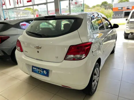 CHEVROLET Onix Hatch 1.0 4P FLEX LS, Foto 5