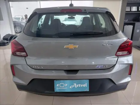 CHEVROLET Onix Hatch 1.0 12V 4P FLEX LT TURBO AUTOM�TICO, Foto 4