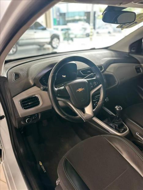 CHEVROLET Onix Hatch 1.0 4P FLEX LT, Foto 4