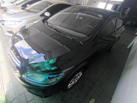 CHEVROLET Onix Hatch 1.4 4P FLEX LT, Foto 2