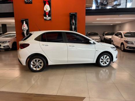 CHEVROLET Onix Hatch 1.4 4P FLEX LT, Foto 3